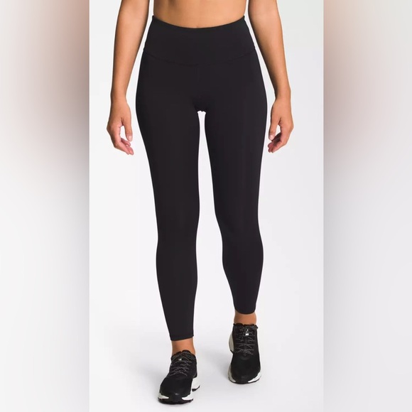 The North Face Pants - NWT The North Face Elevation 7/8 Legging- Women’s Small